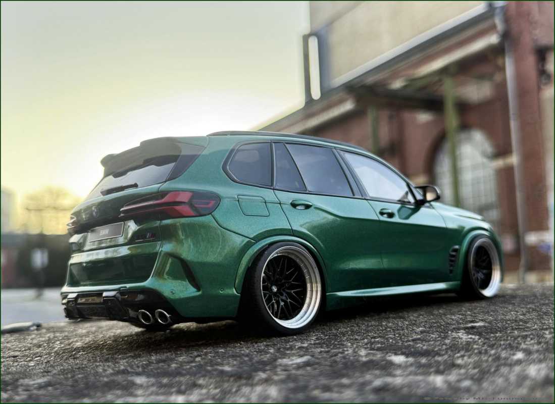1:18 BMW X5 M Competition Isle of Man grün 2023 inkl.OVP